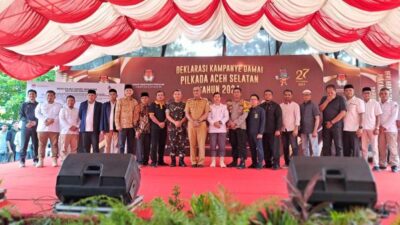 KIP Deklarasi Kampanye Damai Pilkada Kabupaten Aceh Selatan 2024 Bersama Empat Paslon, Komitmen Tanpa Hoax, SARA dan Politik Uang