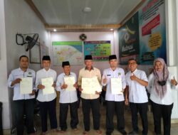 Enam Sertifikat Tanah Wakaf Sawah Diserahkan ke Nazhir Fosil BKMI, Perkuat Legalitas Aset Umat