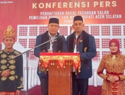 Ribuan Pendukung Antar Darmansah–Sudirman Daftar Pilkada Aceh Selatan