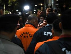 Bupati Tulungagung Diduga Pakai Uang Hasil Peras OPD untuk Beli Sepatu LV hingga THR