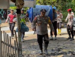 Pidie Jaya Luluh Lantak Diterjang Banjir Bandang  9.043 Keluarga Masih Mengungsi, 41 Ribu Lebih Jiwa Bertarung Dalam Derita Tanpa Rumah