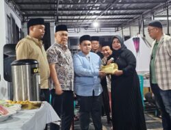 PWI Pusat Serahkan Uang Duka untuk Keluarga Almarhum Zulmansyah Sekedang