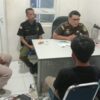 Satpol PP-WH Aceh Selatan Limpahkan Dua Tersangka Kasus Khamar ke Kejari, Terancam 60 Kali Cambuk
