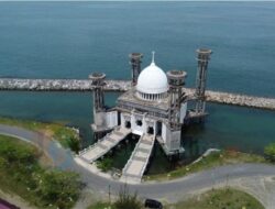 Masjid Terapung An-Nur Tapaktuan Kembali Dibangun, Tender Rp1,94 Miliar Resmi Diumumkan