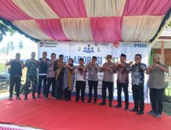 Kapolsek Bandar Baru Mengawal Kolaborasi PT PNM Bersama BUMN dan Water,Dalam Pemberdayaan Masyarakat di Bandar Baru Pidie Jaya