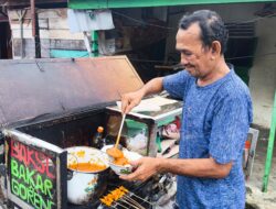 Jualan Sate Keliling Demi Keluarga, Perjuangan Afrizal di Aceh Selatan Bertahan di Tengah Istri Sakit dan Motor yang Kerap Mogok