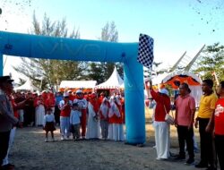 Ribuan Warga Padati Taman Pala Indah Tapaktuan, Ikuti Jalan Santai HUT ke-81 RI yang Digelar Yayasan Ruang Kito Basamo