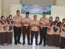 77 Siswa Baru SMAN Unggul Tapaktuan Dikukuhkan sebagai Anggota Pramuka