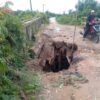 Jembatan Suak Tuben Amblas, Akses Menuju Buluhseuma Aceh Selatan Terancam Terputus